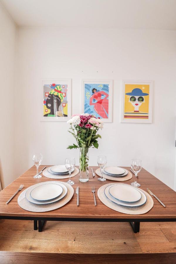 Modern & Spacious 1 Bedroom Clapham Junction Flat 런던 외부 사진